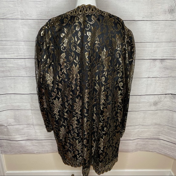 Gemini Nites | Vintage ILGWU Black & Gold Metallic Brocade Lace Oversized Jacket - Picture 5 of 11